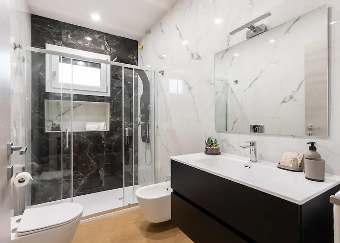 Apartament Casa Bloom - Stunning Penthouse City-center View *