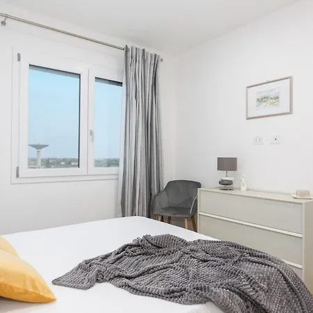 Apartamento Casa Bloom - Penthouse City-center View & Free Parking