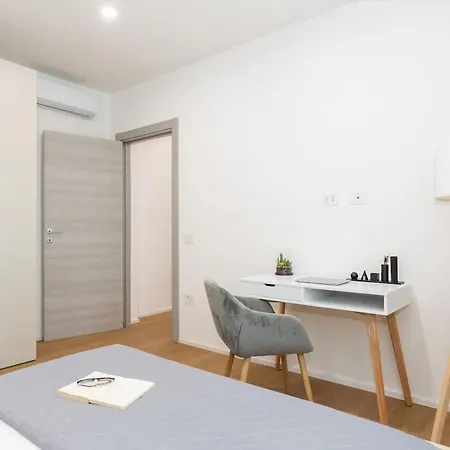 Apartamento Casa Bloom - Penthouse City-center View & Free Parking Oristano