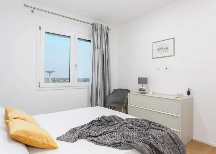 Apartman Casa Bloom - Stunning Penthouse City-center View